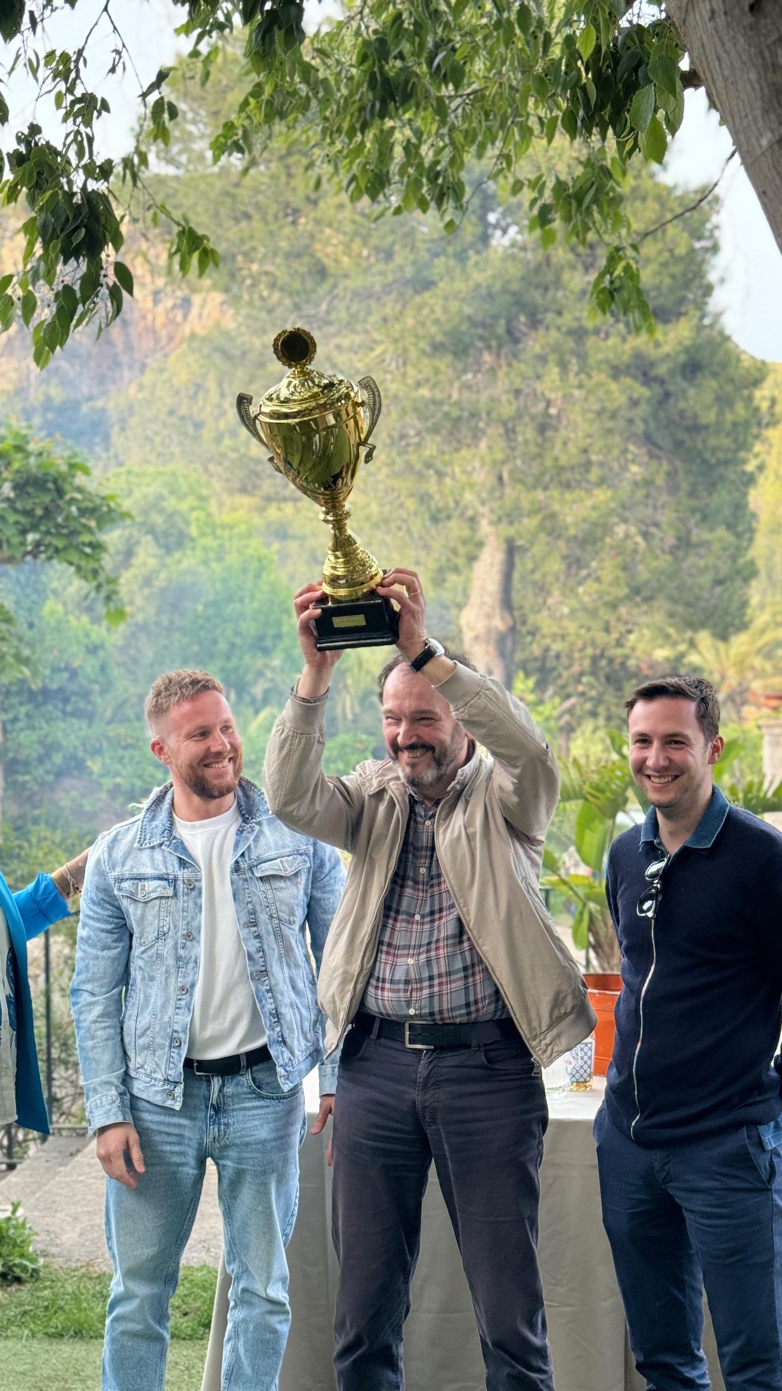 gewinner masterchef 2024 mit pokal