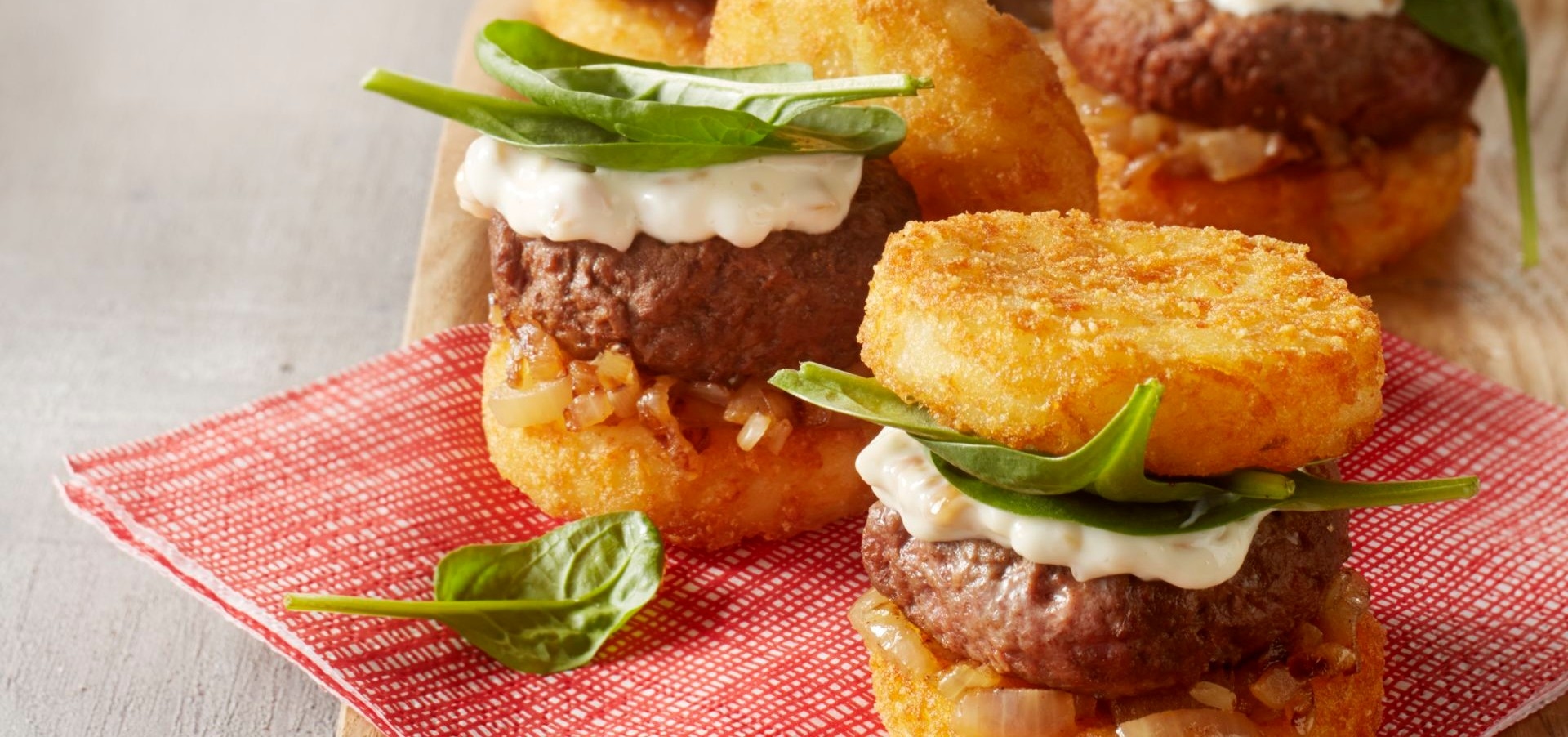 Rinderburger Paprika & Honigsosse Rösti