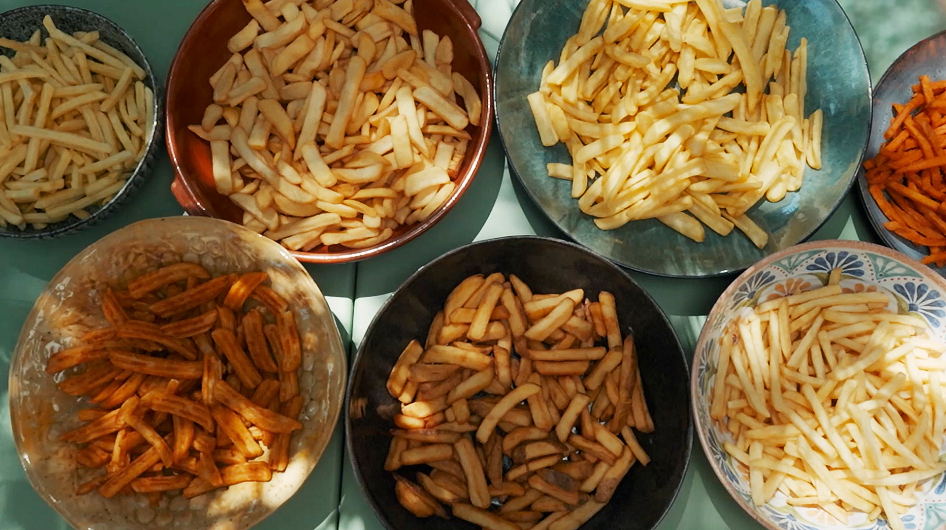 avfs-240192-02_house_of_fries_website_-_fries_improvement_-_your_favourite_colour_taste_-_image_block_-_1920x1177px-de